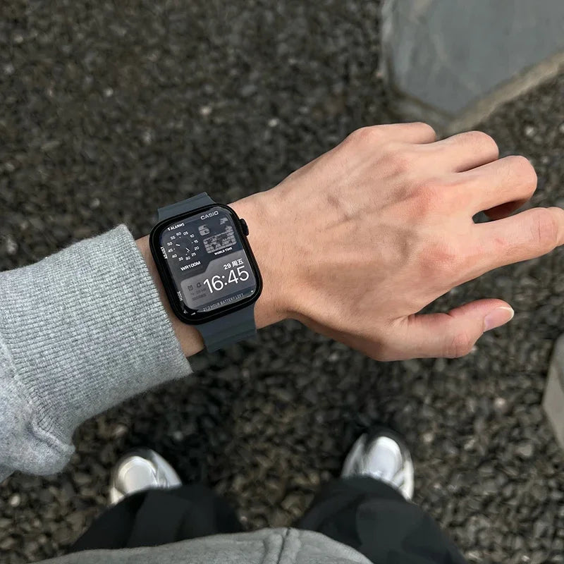 Silicone Magnetic Sport Band for Watch Series 9 8 7